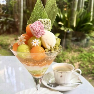 カフェ