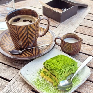 カフェ