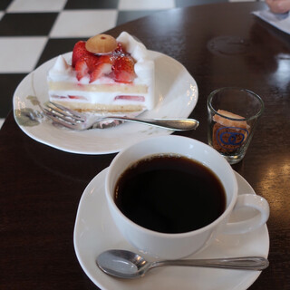 カフェ