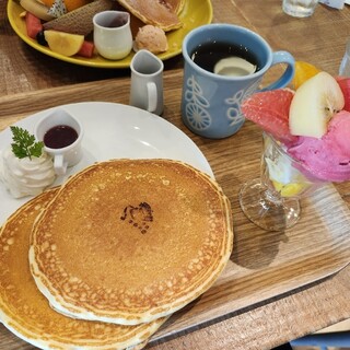 カフェ