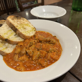 トラットリア エ ピッツェリア アミーチ