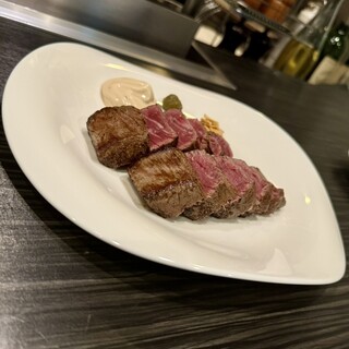 ステーキ・鉄板焼き