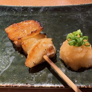 比内地鶏串 Sot l'y laisse