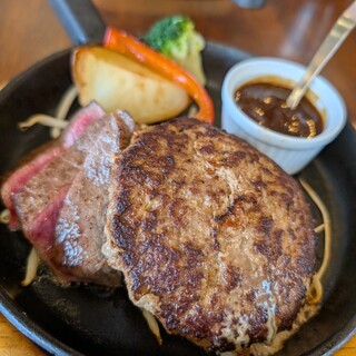 手作りハンバーグアペゼ