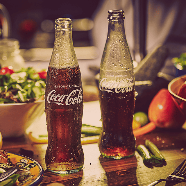 おいしい料理と一緒に