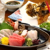 むつ五郎 - 料理写真:近海の旬魚も豊富にご用意しています