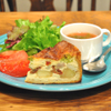 GRANNY SMITH  APPLE PIE & COFFEE - 料理写真:チキン＆ドライトマトのキッシュプレート