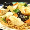 中国料理 金春新館 - 料理写真:焼きそば、炒飯、ラーメンなど、気軽に食べられるご飯物も充実♪ランチ営業もしております！！