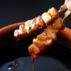 Nikuzushi Yakitori Tabehoudai Koshitsu Izakaya Waiwai Toukyou Shinjukuten - メイン写真: