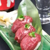 馬肉料理専門店さくら - 料理写真:肉寿司！ 厳選した馬肉のお寿司です♪