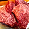 Kitashinchi Kushimasa - 料理写真:ステーキ、ローストビーフなどに使用される
                      アメリカ産チョイスランク ミスジを串揚げに
                      ほど良くのった脂、柔らかい肉質とジューシーさをご堪能下さい。
