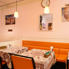 TAJ KUTI - 内観写真:カフェテイストのくつろぎ空間。女子会にも最適