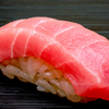 Sushi Jin - 料理写真:その日のおすすめ一貫。単品でも注文可能な絶品の握り『中トロ（塩釡産）』