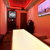 LUXURY BAR 1+ - メイン写真: