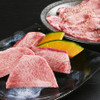炭火焼肉ひび屋 - メイン写真: