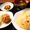 Taishuusakaba Fuji - メイン写真:ランチ定食 チャーハンとからあげ2個
