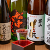 Nikusashi Izakaya Nikuibouzu - ドリンク写真:肉刺しと楽しみたい日本酒・焼酎をはじめとした、豊富なドリンク