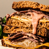 CAFÉ & BAR B - メイン写真: