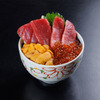 札幌海鮮丼専門店 すしどんぶり - メイン写真: