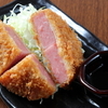 酒と肴と子ども食堂あら川 - メイン写真:ハムカツ