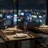 The Living Room with SKY BAR - メイン写真: