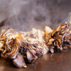 鉄板料理 らくだ - メイン写真:焼野菜（黒マイタケ）
