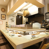 Sushi Takou - 吧台6个座位
