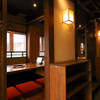 炭火焼肉 笑門来福 - メイン写真:内観