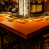 焼肉やっちゃん - メイン写真:カウンターコーナー