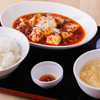 ブルース飯店 - メイン写真:ランチ　麻婆豆腐定食