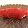 すし しぶや - メイン写真:マグロのにぎり0214
