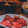 炭火焼肉ホルモン 笑う門には肉来る - メイン写真: