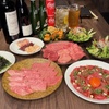 黒毛和牛焼肉 白か黒 - メイン写真: