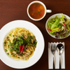 MARE di SAKAI - 料理写真:ランチパスタはスープサラダがついて税込1000円。