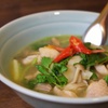 大阪カオマンガイキッチン - 料理写真:鶏のトムヤムスープ
