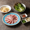 炭火焼肉 新宿 柳苑 - メイン写真: