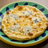 Paradhisso - 料理写真:大人の味わいでクセになる『ゴルゴンゾーラのピッツァ　はちみつがけ』