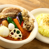 サッポロスープカレーディップ - 料理写真:濃厚スープ　もち豚の角煮　北海道産舞茸・チーズ(炙り)トッピング