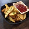 居酒屋バッハ - 料理写真:皮付きポテトフライ