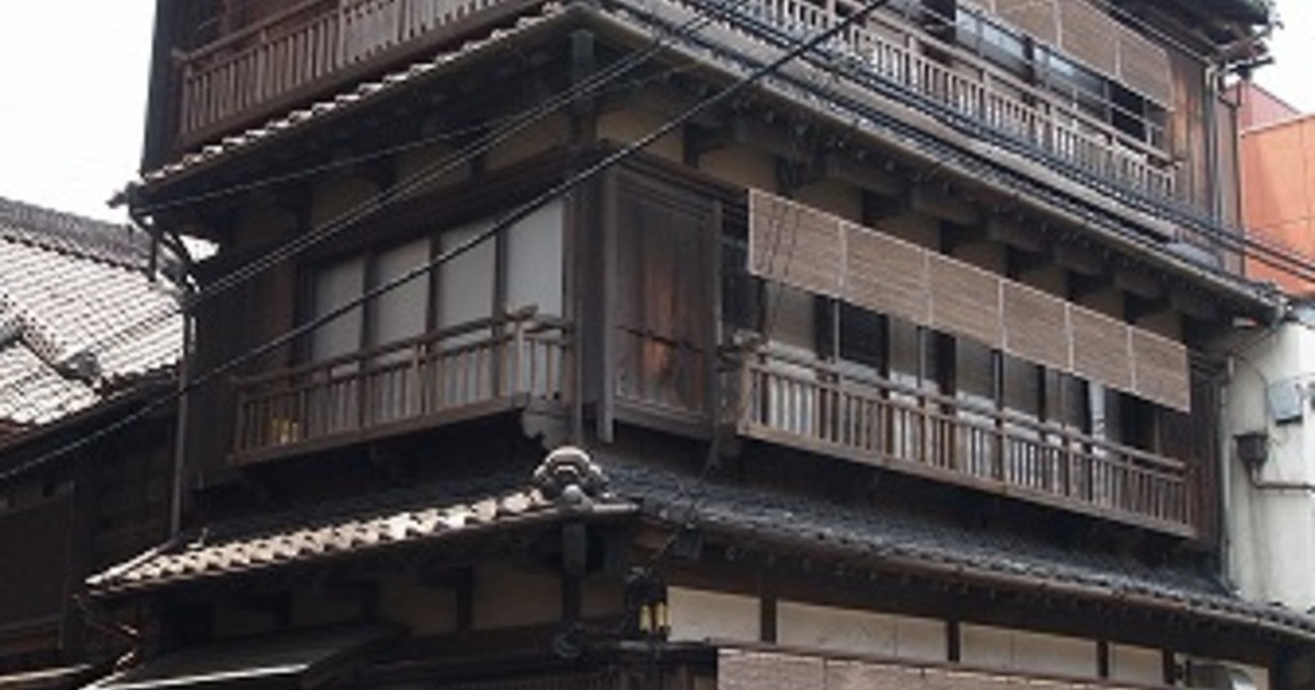 根津 釜竹 かまちく 根津 うどん 食べログ