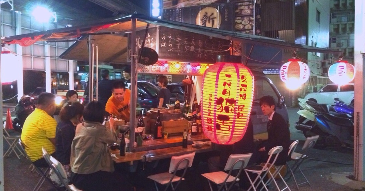 陽気な島で盛り上がること間違いなし 沖縄県のおすすめ居酒屋10選 食べログまとめ