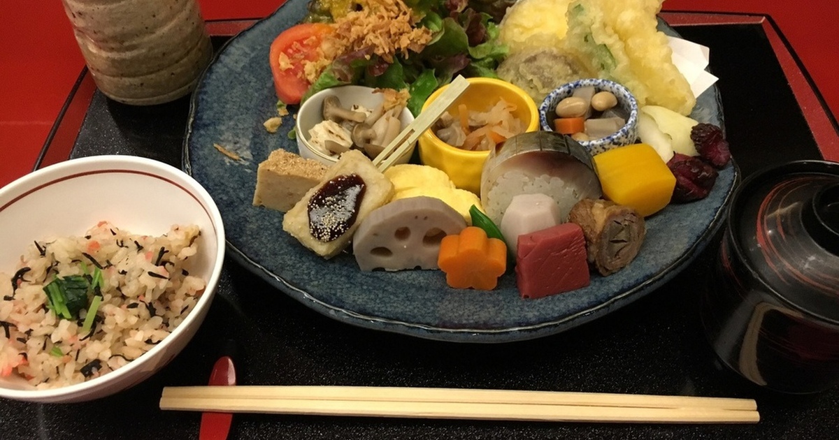 京都 祇園四条でおばんざいランチ おすすめの人気店12選 食べログまとめ 京都 祇園四条でおばんざいランチ おすすめの人気店12選 食べログまとめ