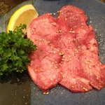 新宿駅周辺の安い焼肉店15選！和牛食べ放題のお店も紹介