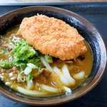 讃岐うどんのコロッケカレーうどん