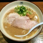 梅田で食べたいとんこつラーメン！人気店8選