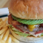 並ばなくて済む絶品バーガー（東京）