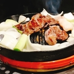 本格ジンギスカンを東京で 羊肉の焼肉を堪能できる店15選 食べログまとめ