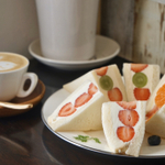 高円寺の人気カフェ20選！ランチ・スイーツ・夜カフェにも
