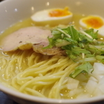 女性にもおすすめ！目白のラーメン店7選