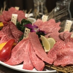 東京駅で焼肉を食べるならここ！利用シーン別おすすめ店18選